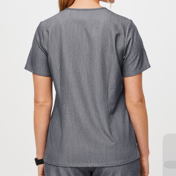 NWT Figs Caterina Scrub top -Graphite Gray - 2 Available - Picture 2 of 3